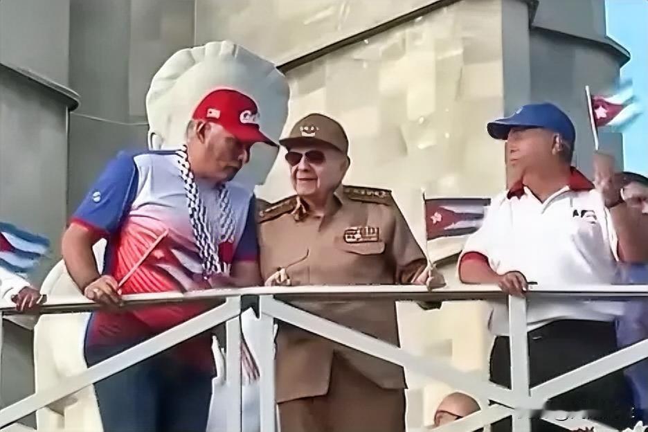 美国司法部以96年击落飞机致美国人死亡为由，控告古巴前领导人劳尔·卡斯特罗共谋杀