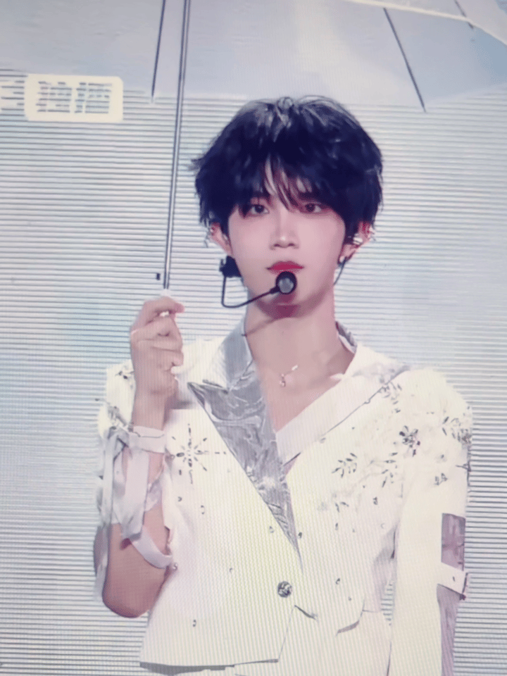 【11052】☔️ ​​​