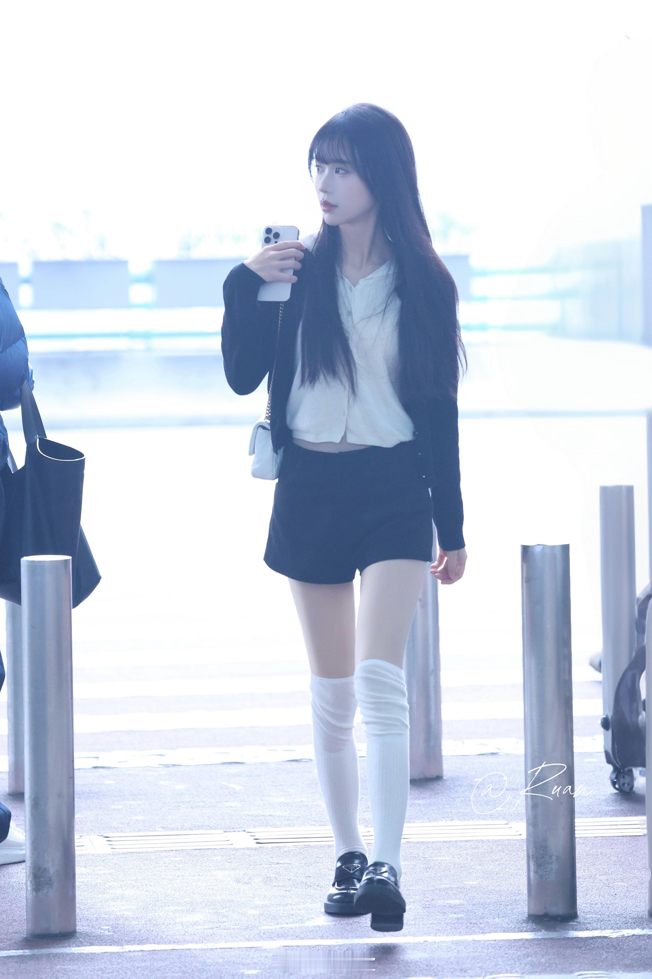 当我的朋友是时代峰峻站姐🩵 