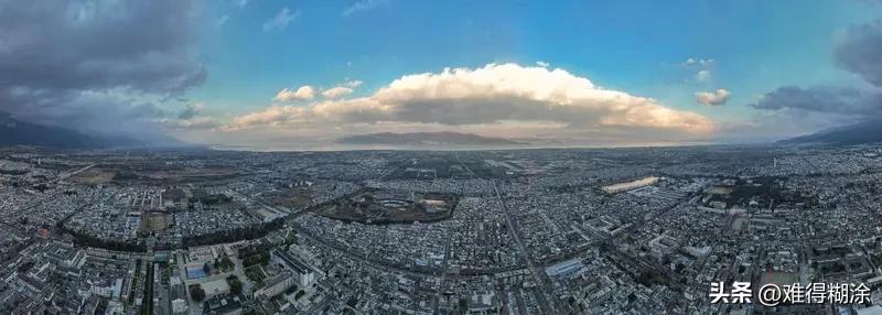 今年春天最想实现的心愿 今年春天，我最想实现的心愿就是来一场说走就走的旅行。想去