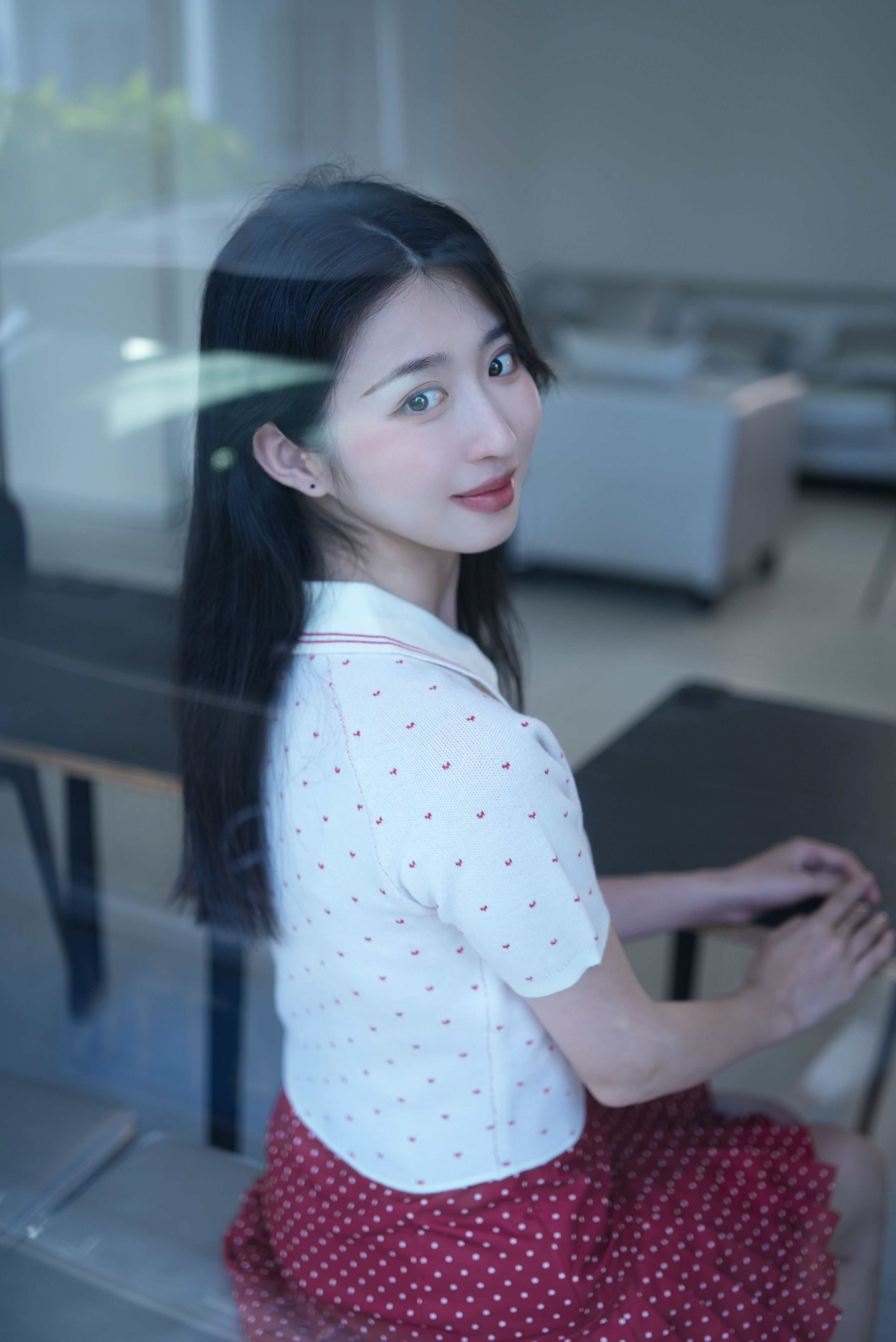 手机拍照不要只会用原相机  4K live图、人像模式、各种滤镜，甚至还有拼贴l