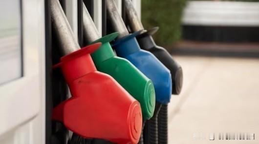 突发，澳大利亚维州101家油站没油了！

截至今天，全维州大概有101家油站燃油