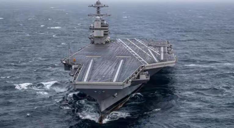 美国的军事实力依然全球无敌！据美国媒体报道，达利安造船厂已经开始建造了，排水量达