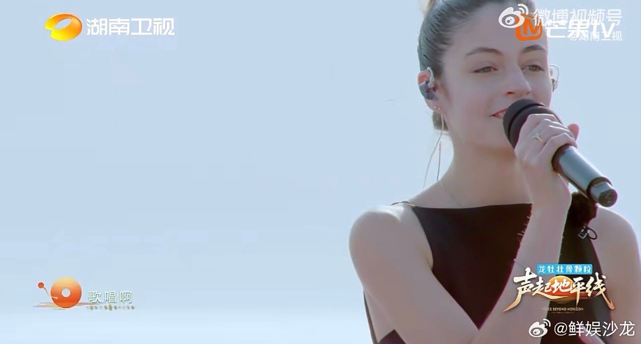 起猛了！一抬头以为误入双女主音乐剧现场，歌声与氛围感直接封神✨起猛了误入双女主音