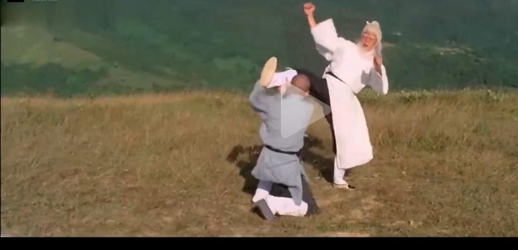 下联:月月月，月落西山，诚邀上联牛牛牛，牛气冲天。