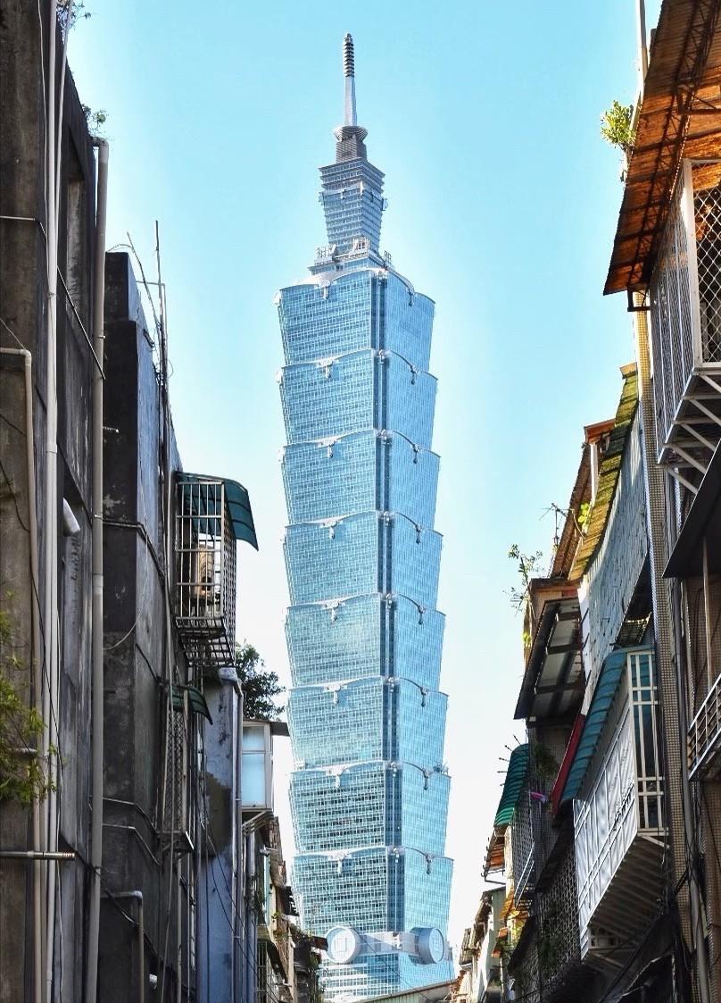 台媒自己说了一句话，比大陆喊一百遍都管用统一日益成不可逆转现实进程——这句话登在