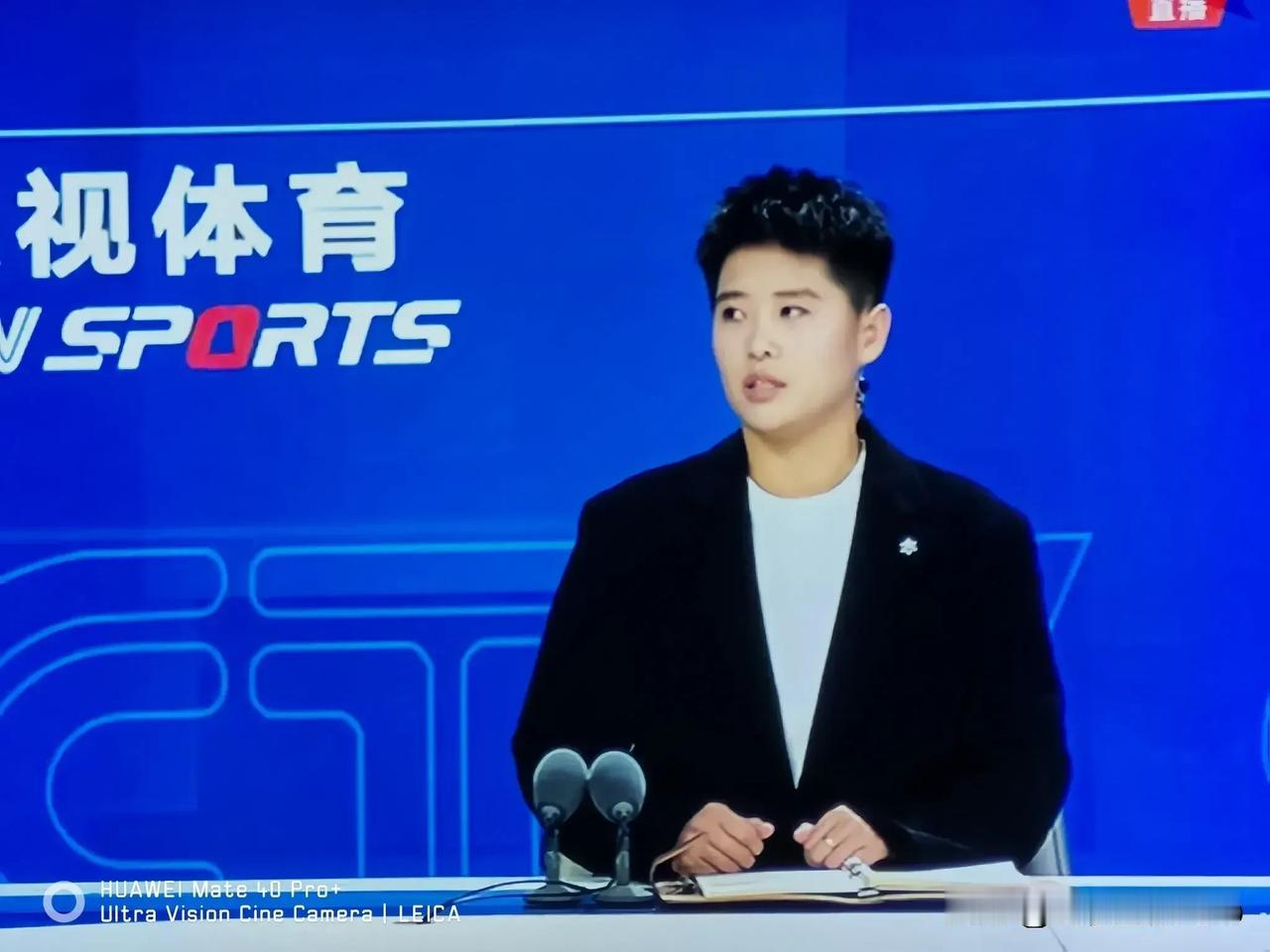 顾若尘对张本美和、大藤沙月评价太高了
张本美和反手连续发动，大藤沙月正手连续攻击