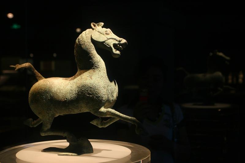 惊艳世界的中国国宝：马踏飞燕的来历与背后故事！

有许多文化瑰宝令人叹为观止，而