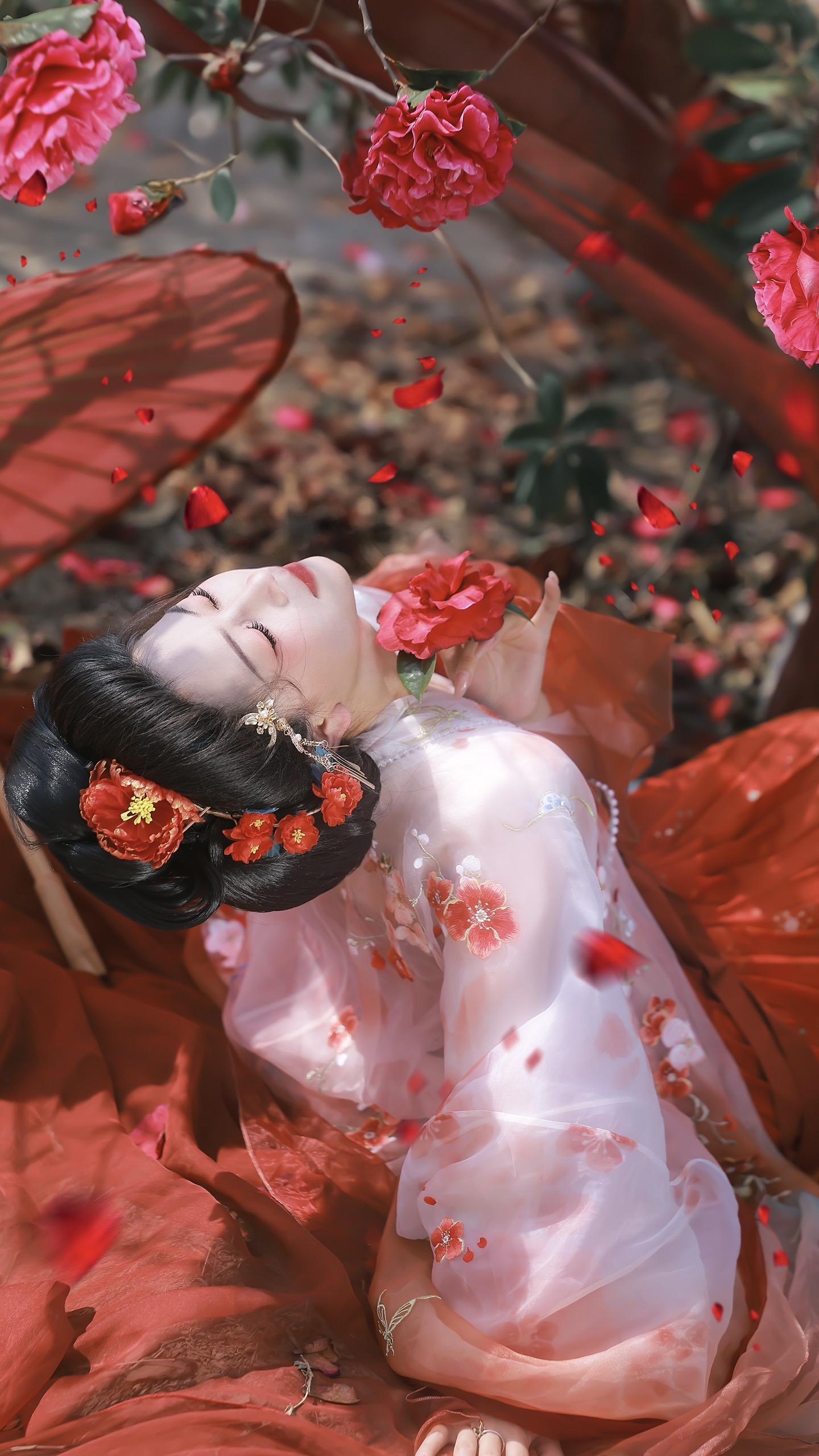 乱红如雨 『客』。