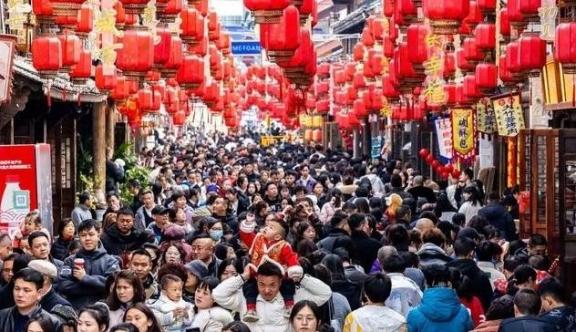 中国为什么如此害怕人口减少，原因就是中国经济的主脉，与其他国家完全不同，过去几十