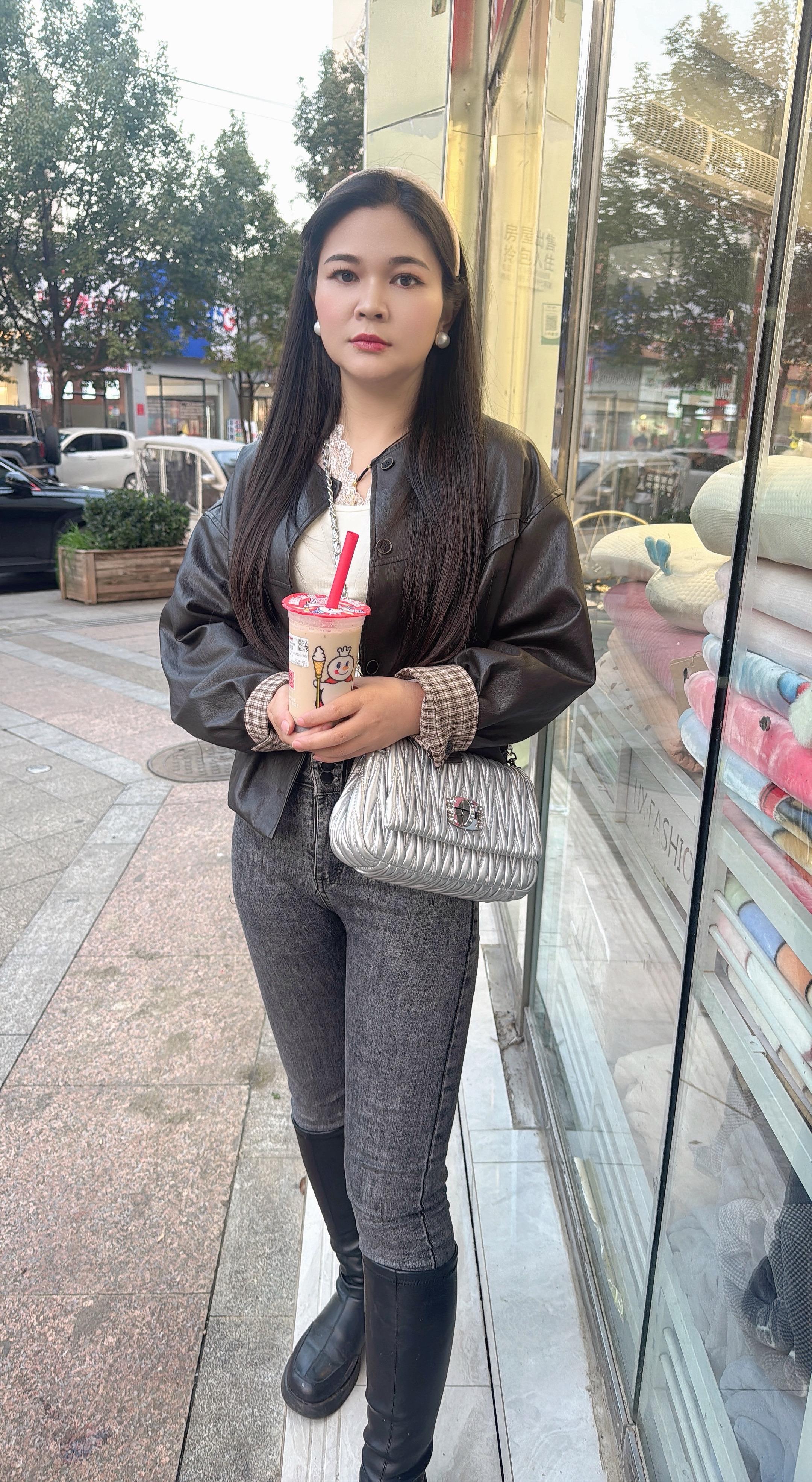 街拍穿搭 奶茶