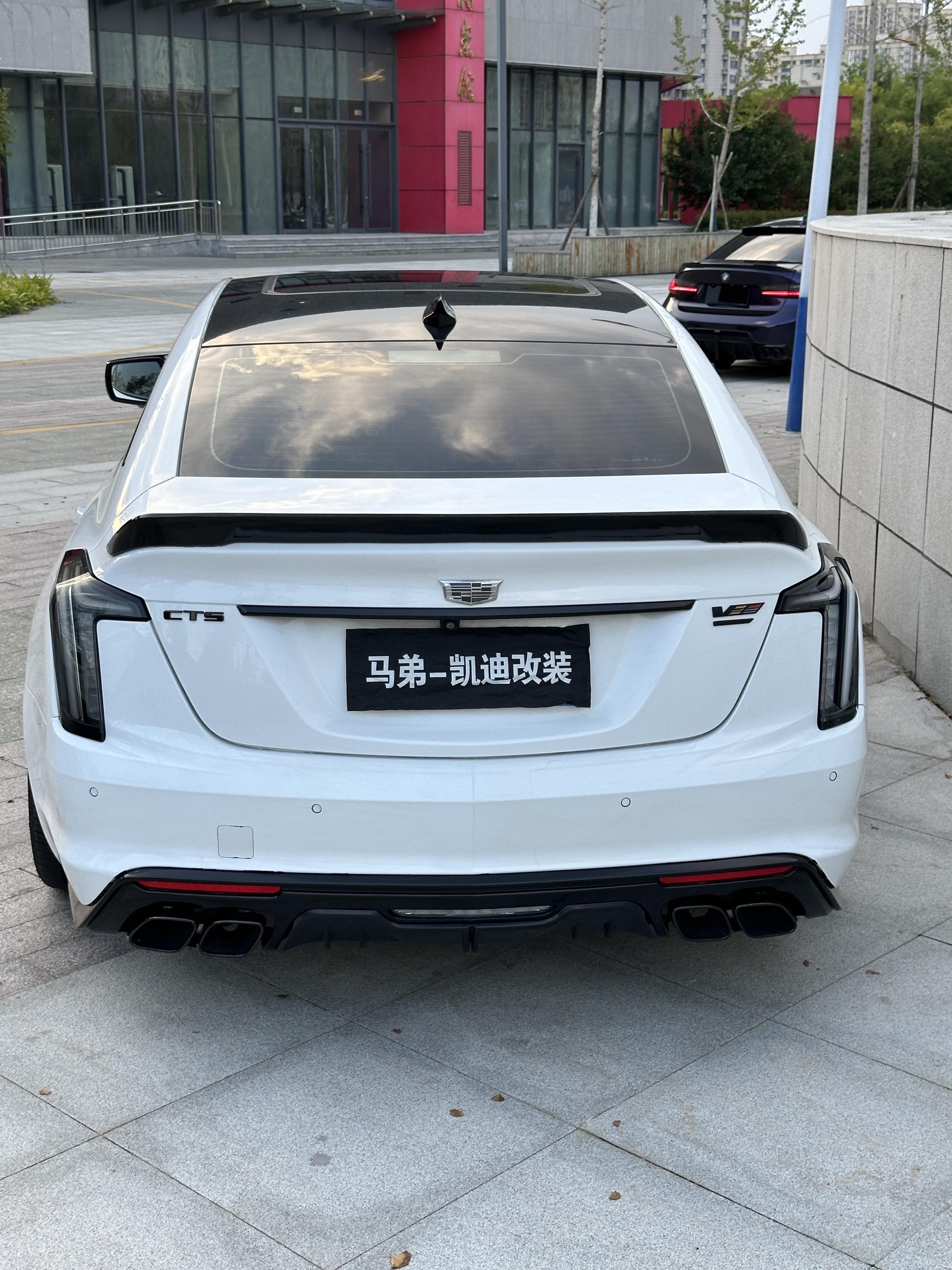 这个屁股，够饱满吗？