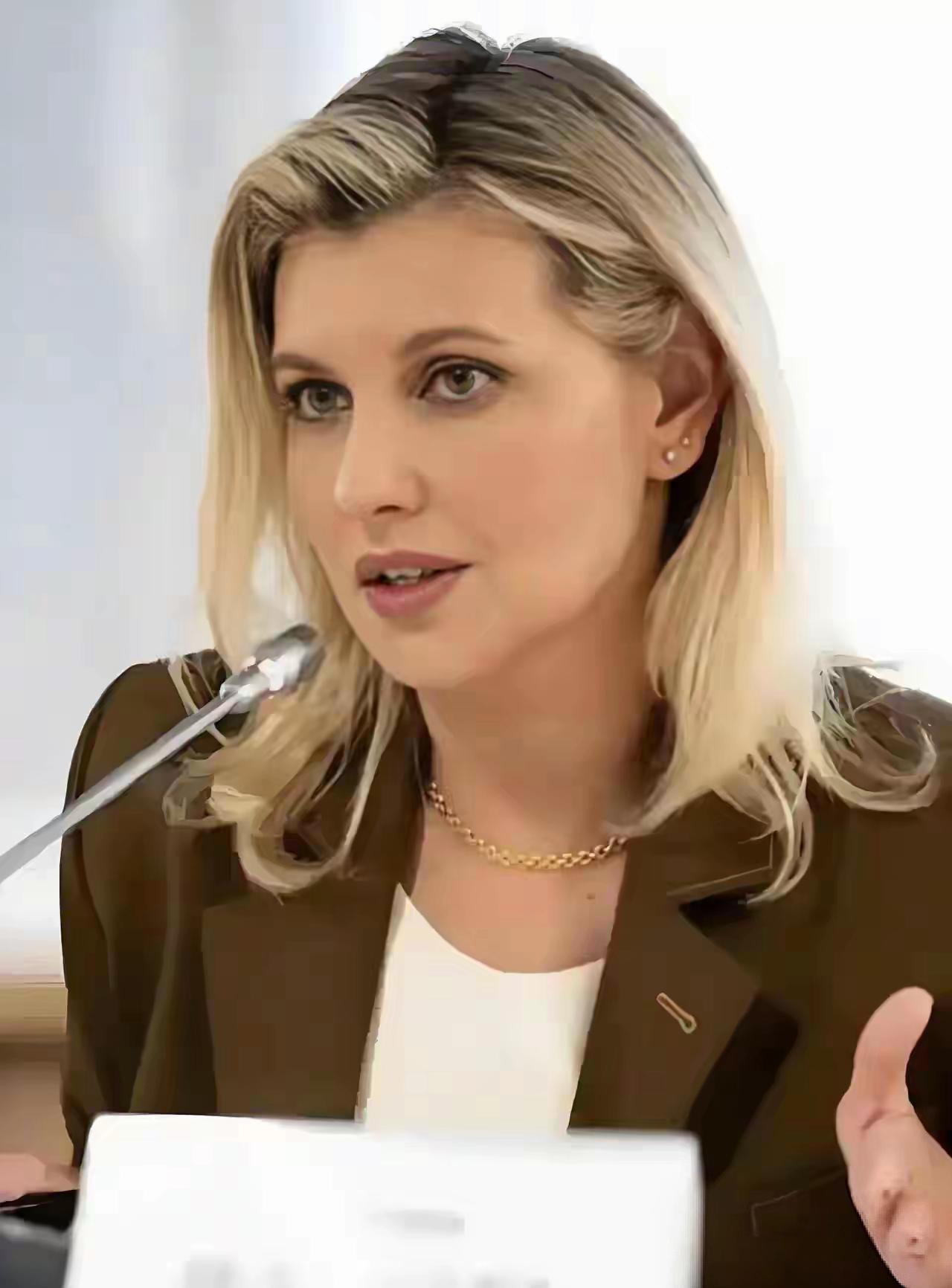 四年战争，泽连斯基夫妇终于扛不住了？2026年3月30日，乌克兰第一夫人叶莲娜·