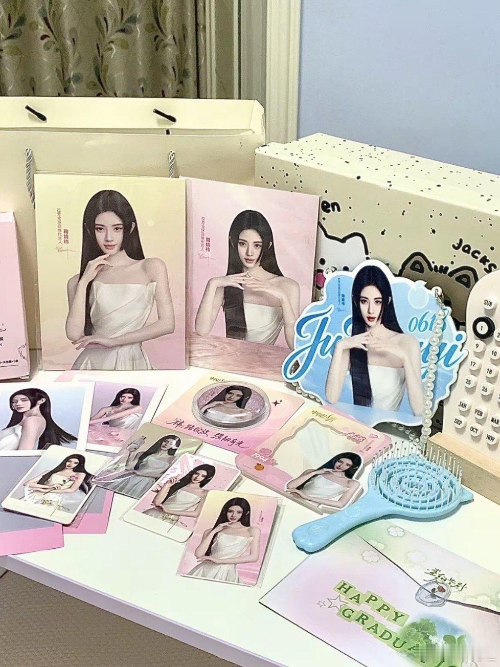 存档一下上个月的  专栏 · 关于泪痣简洁的所有