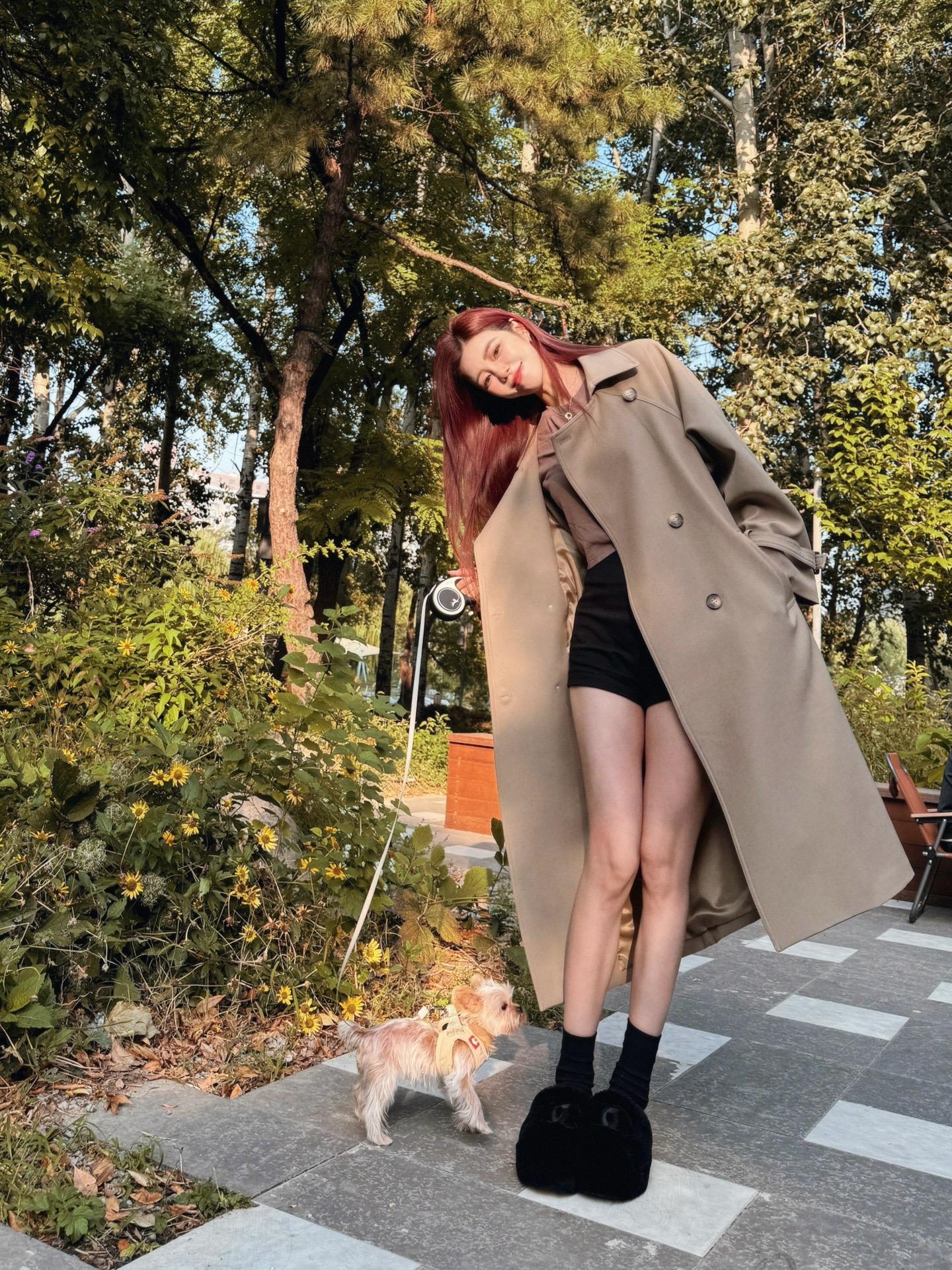 和小狗的第一个秋天！