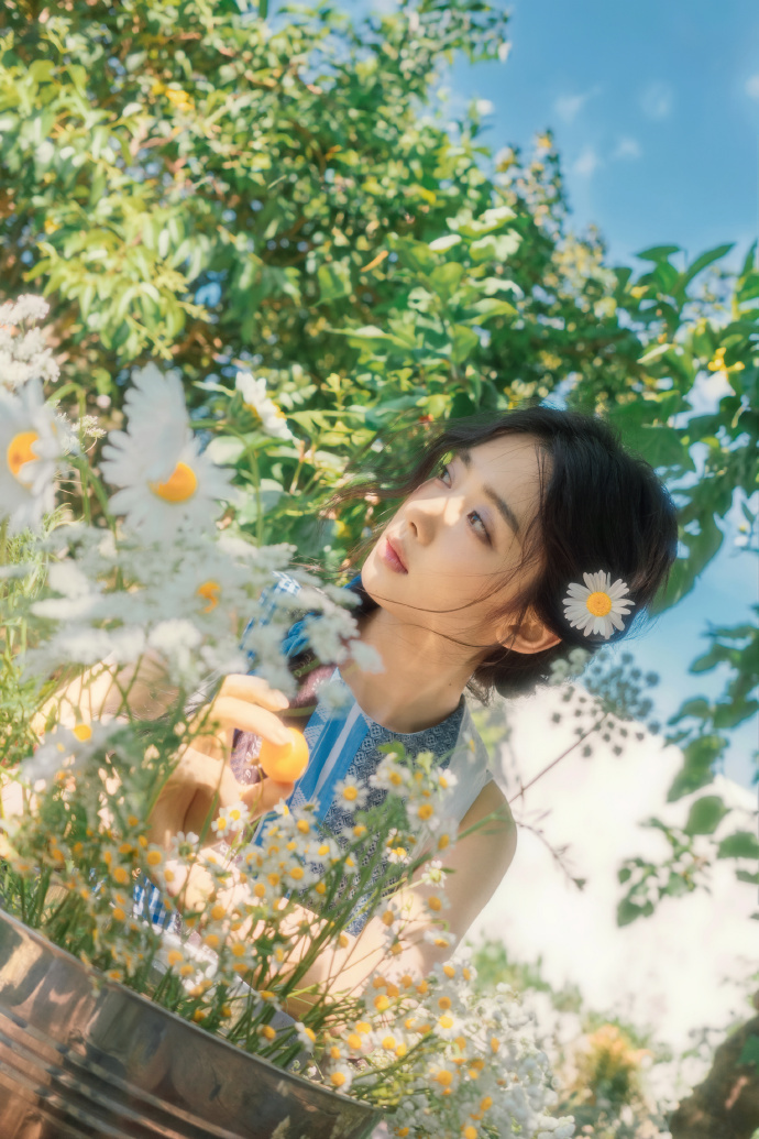 95花演偶像剧00花演妈妈有的人少来拉踩引战 大胆尝试角色我们没觉得有什么不好 