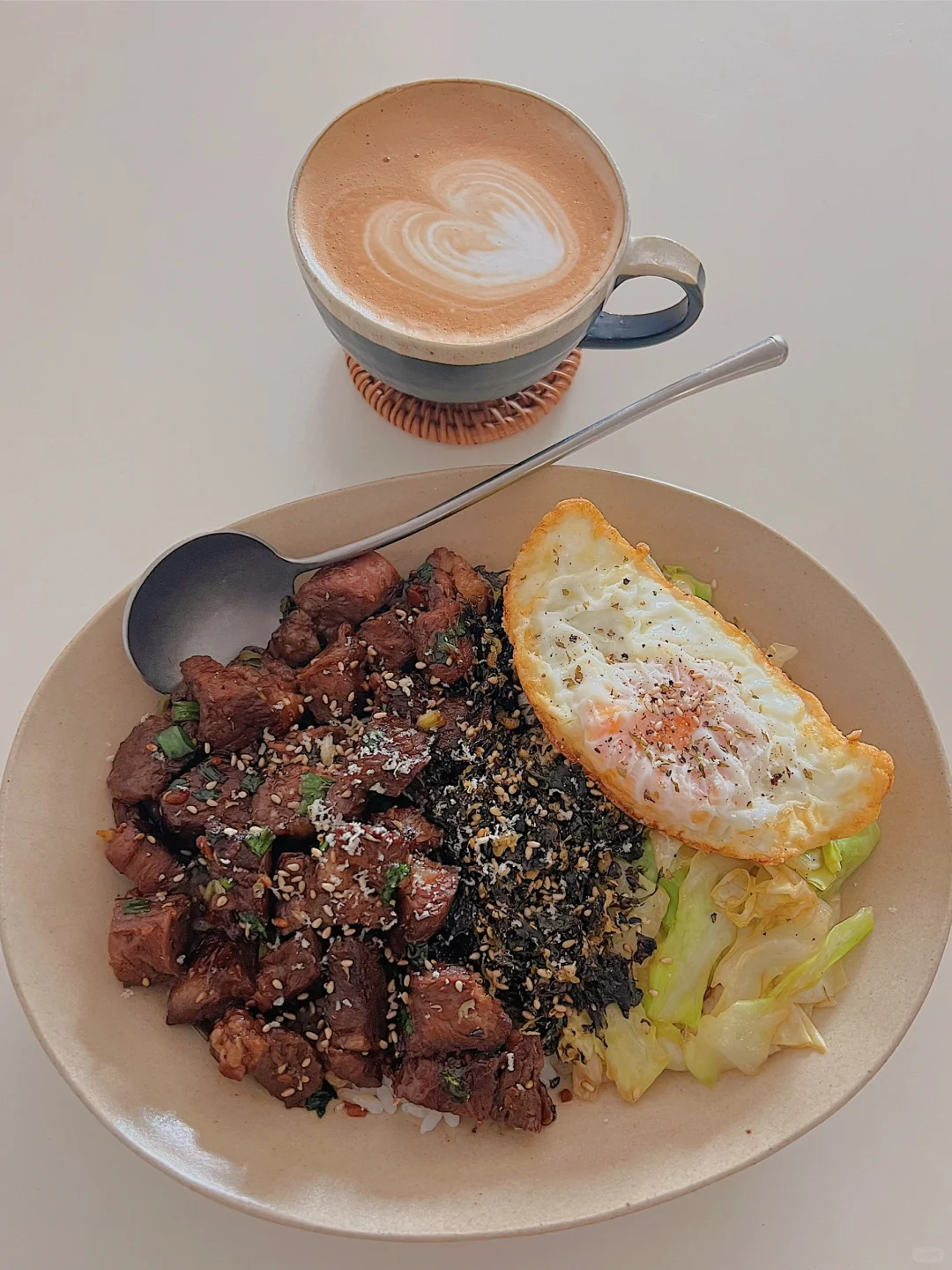 谁能拒绝❓牛肋条京包菜盖饭🍱干净饮食
