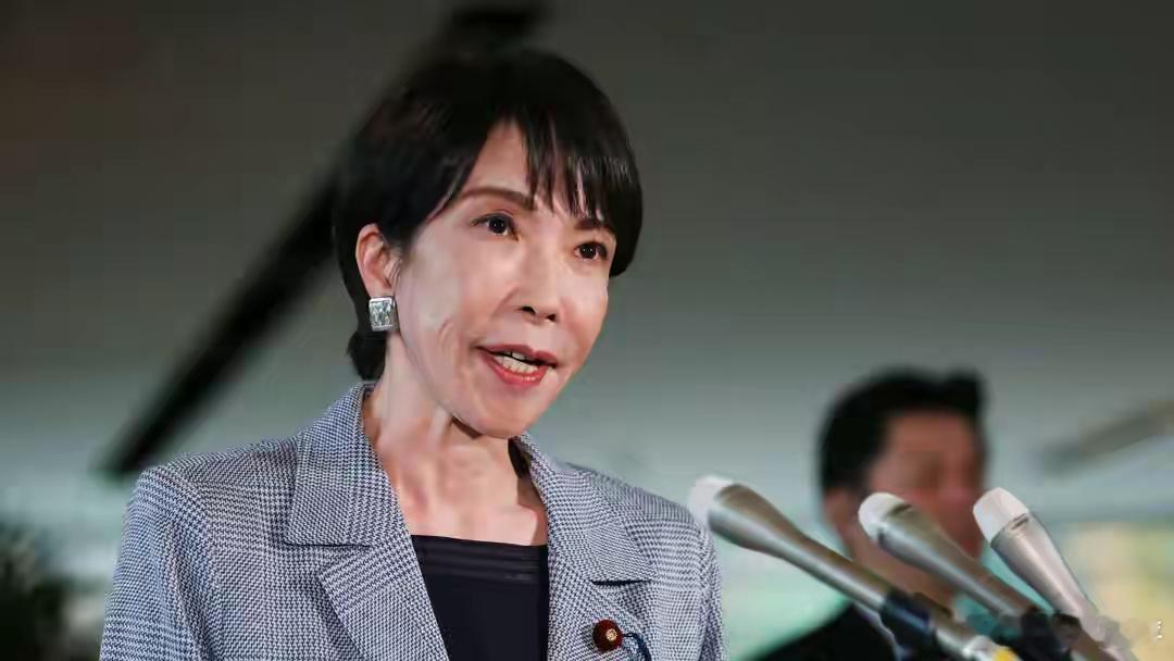 日本降级对华关系，层层加码反而处处碰壁！近日，日本在2026年最新发布的《外交蓝