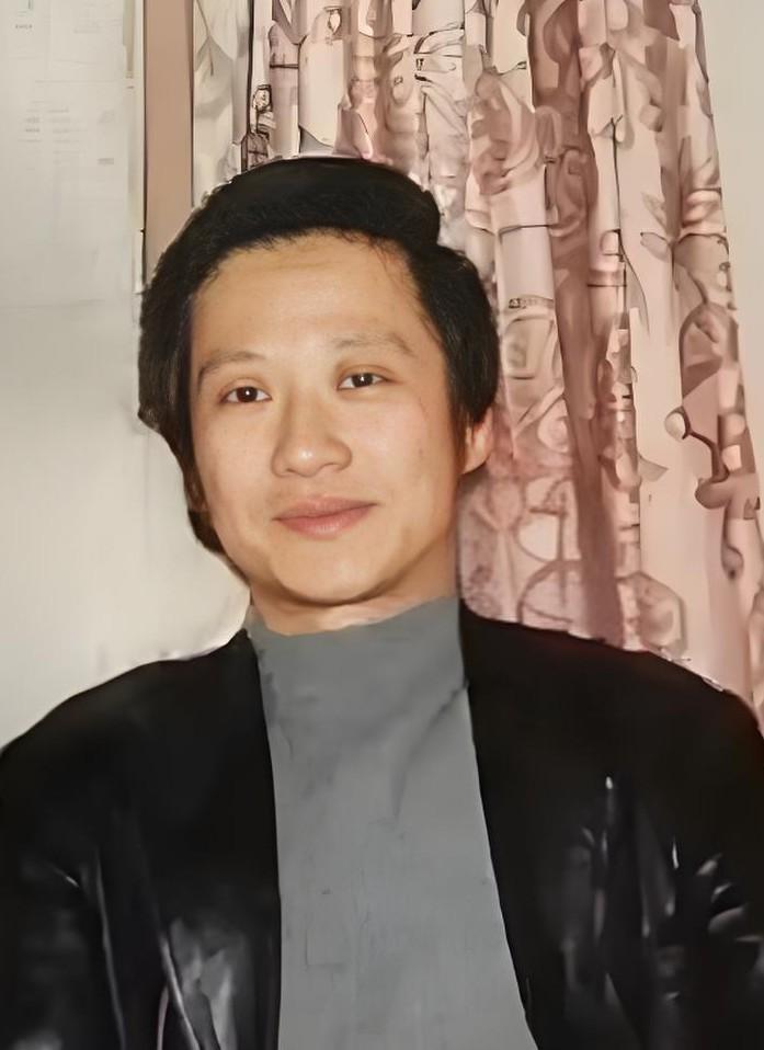 李丹宁，出生于1953年8月13日，曾担任八一电影制片厂导演。中国内地男导演、演