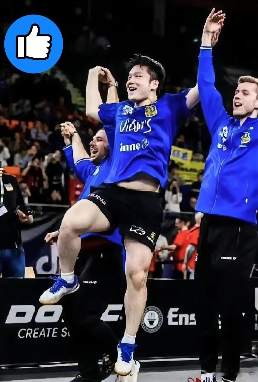 6个小时狂轰4场全胜，拿个海外MVP跟玩儿似的。

这就是以前那个赢了挨骂、输了