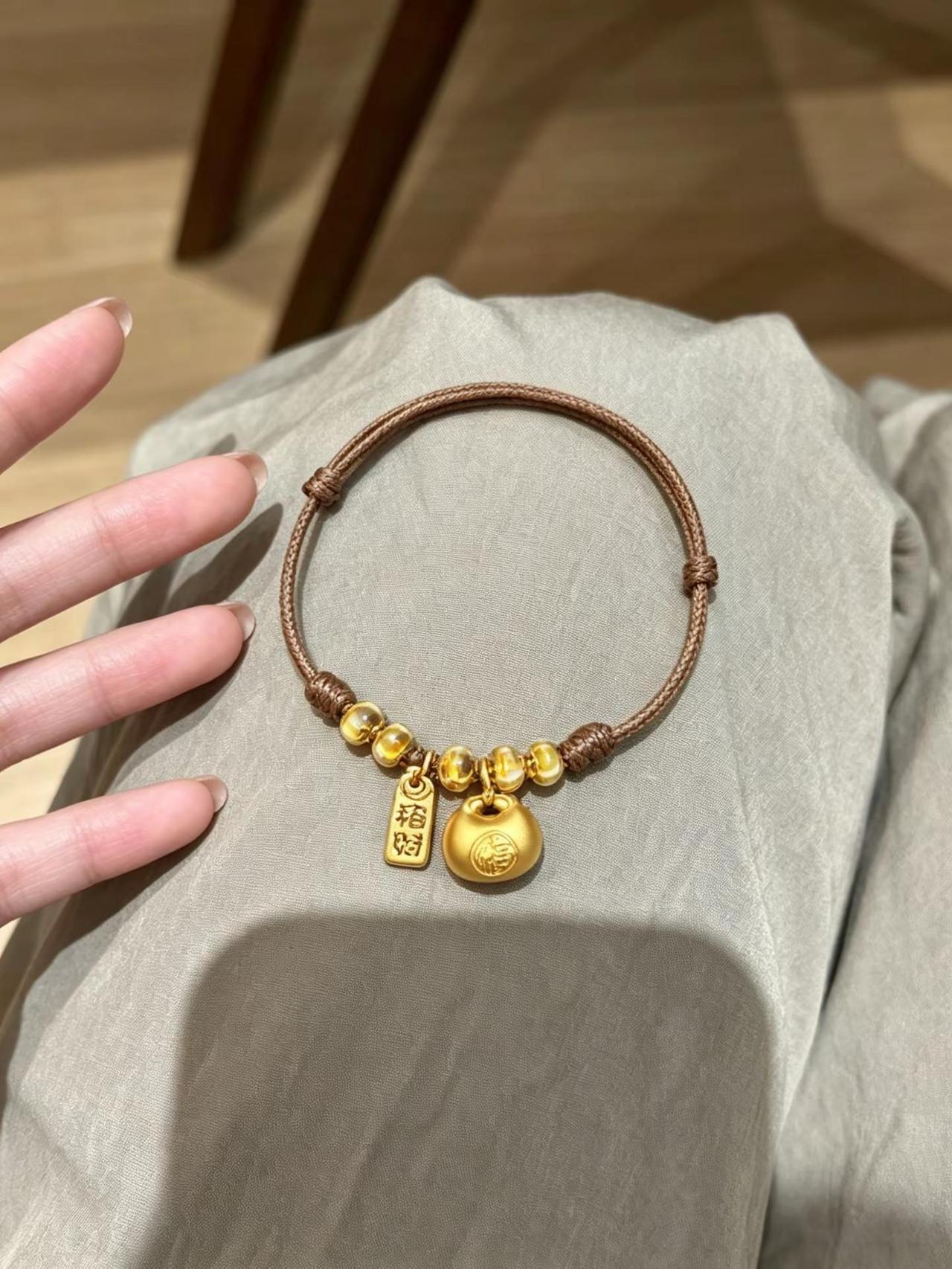 承蒙厚爱，喜提小胖福猫眼金珠手链一条。黄金手链 新入手的小金手链 喜提新手链