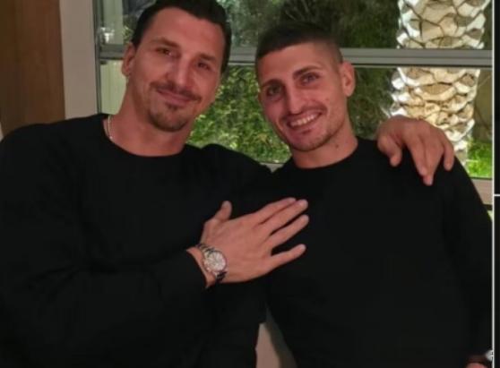 伊布和维拉蒂在圣诞节聚餐，而两人所戴的名表引发关注。伊布和维拉蒂曾是巴黎圣日耳曼