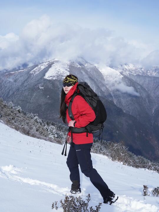 纳山重装徒步｜一路上都是风景