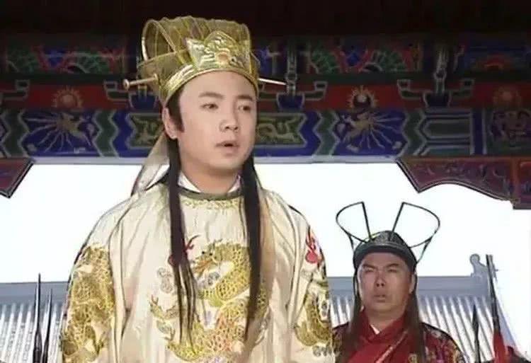 上期咱们聊了朱棣怎么抢皇位，今天反过来看看：建文帝朱允炆，手握一手好牌，怎么就输