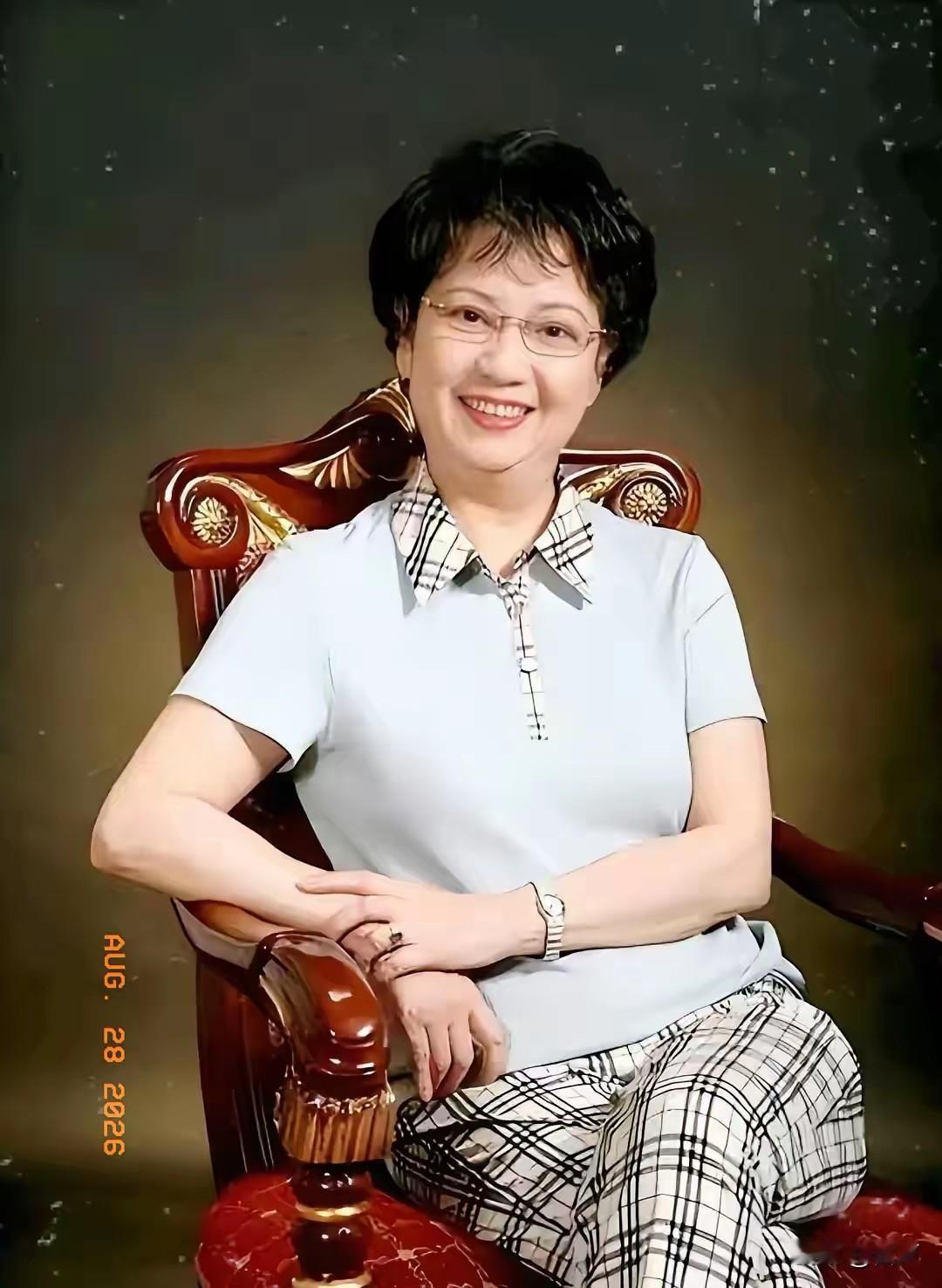 79岁京剧表演艺术家李维康去世
她不是死于意外
也不是年纪大了，而是死于
疾病。