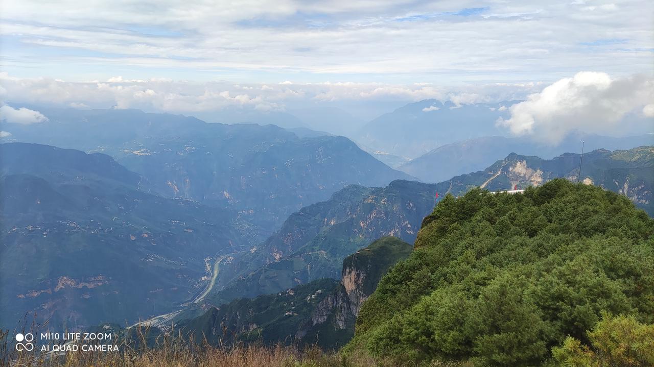 昭通大山包风景区！云南曲靖避暑回四川，经过昭通，特意去看了看大山包，因为它的名气