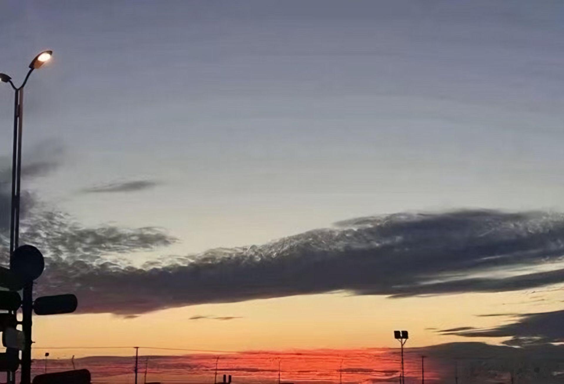 随手拍不找你，不意味着你不再重要。而是我选择了，把日子先过好。“不选择别人”，不