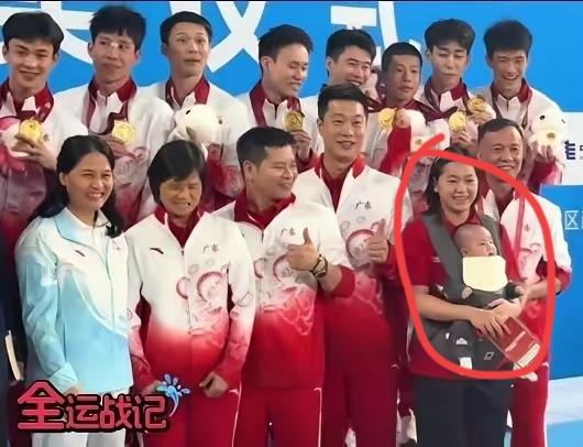 “全德华”正式上线啦
这就是全红婵的作风
这也正是她最能吸粉的地方啦赛场上的狠劲