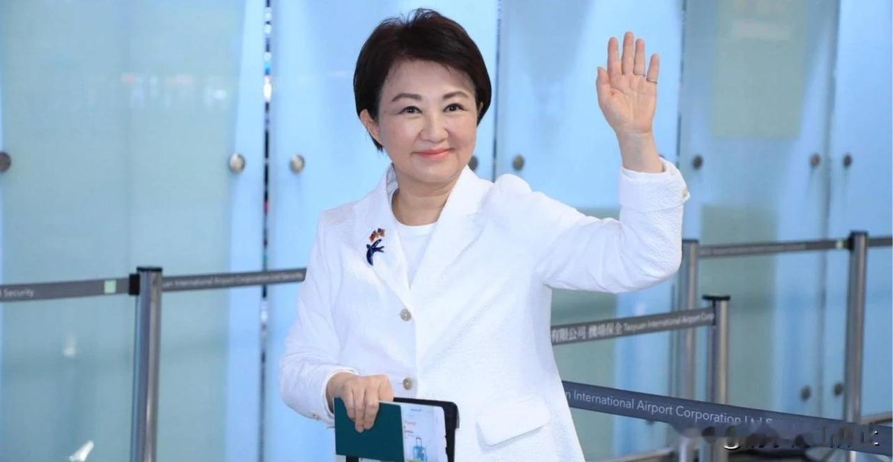 卢秀燕“窜到”德国了！

按捺不住激动的心情，台中市长卢秀燕更新了动态，她到德国