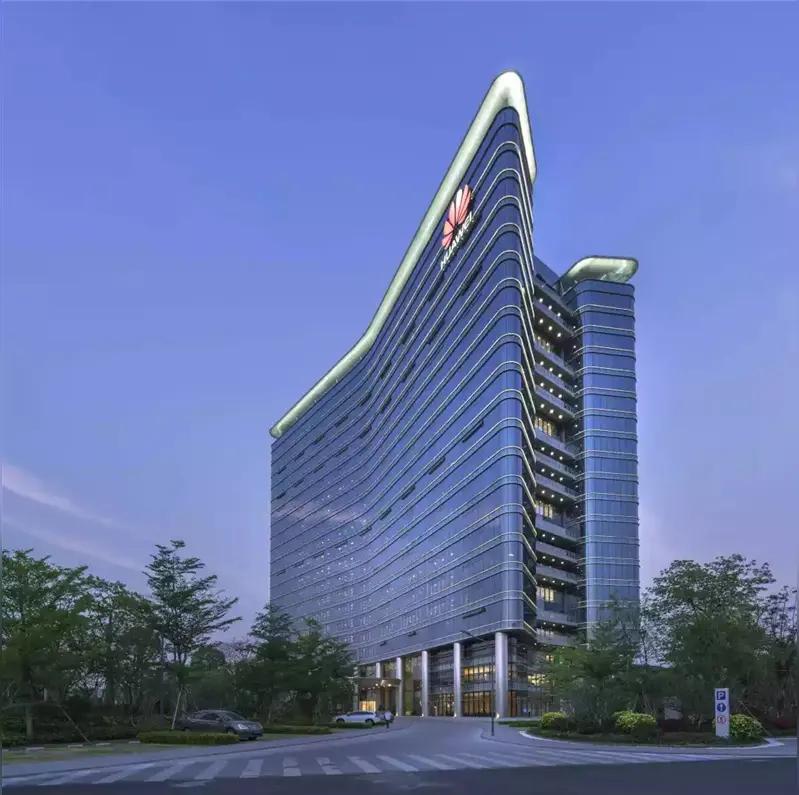 中国那么多985，211大学，那么多科研机构，为什么突破技术封锁的总是一个民营企