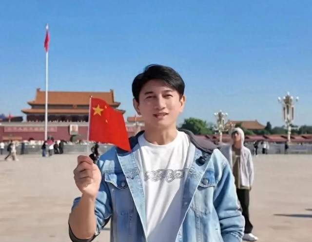 被取消活动后，吴奇隆9个字杀穿热搜：不赚钱也是这个立场！