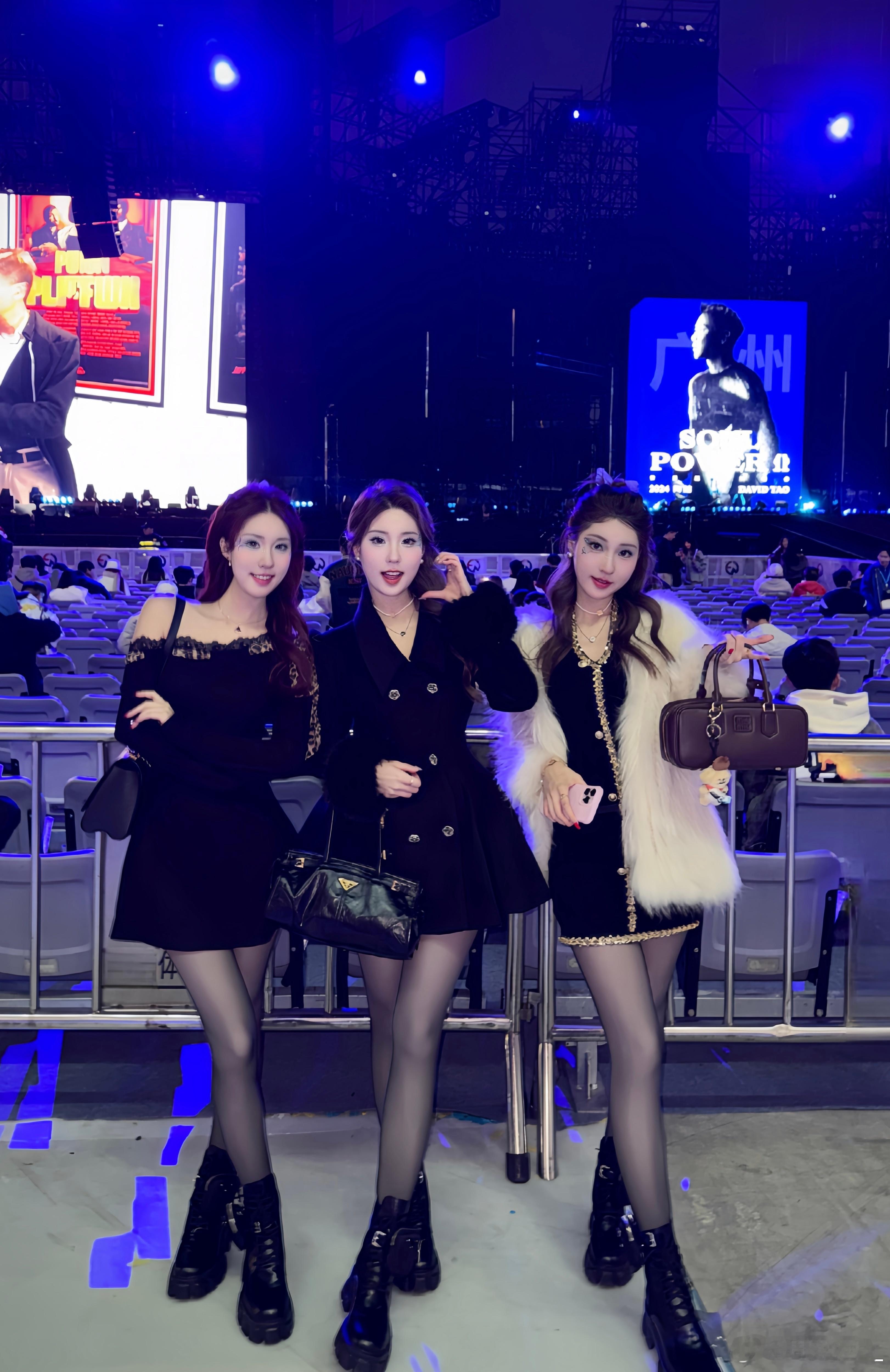 🦋𝐒𝐎𝐔𝐋 𝐏𝐎𝐖𝐄𝐑 𝐈𝐈🦋开在家门口的演唱会当然要