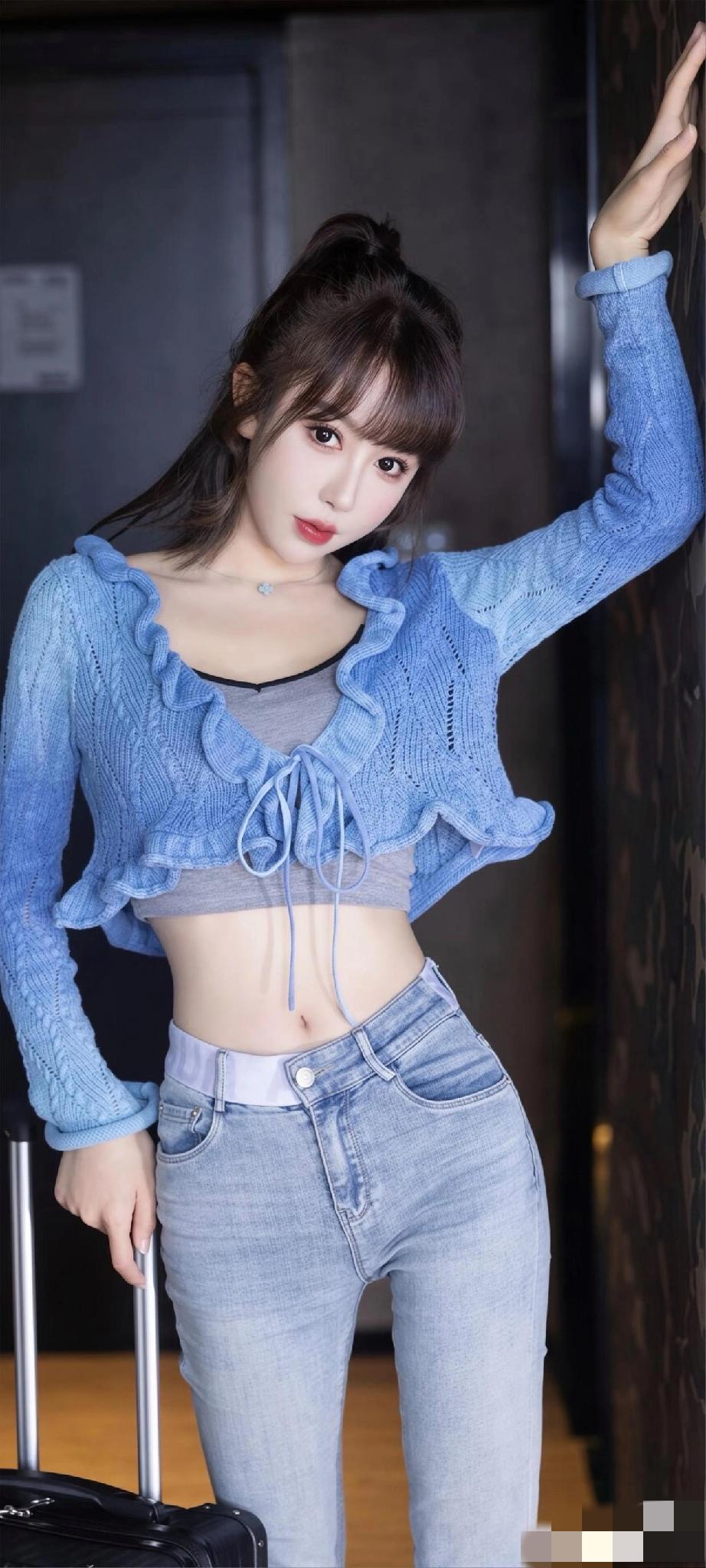 让朋友追着要链接的天花板壁纸