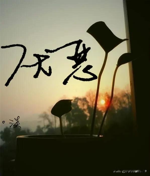 前两年去城里租房，认识了一个中介，近50岁，居然是个同性恋。
和他彼此都单着，还