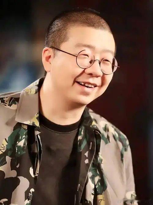 李诞：李诞鸟鸟因为李诞人设崩塌李诞李诞爆改过程脱口秀大会 己巳 癸酉 乙未这个八