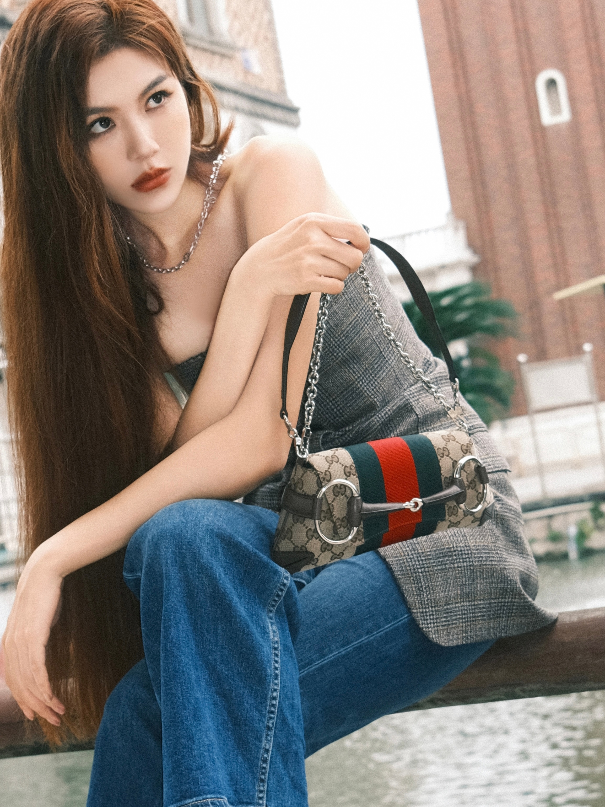 秋天的颜色要浓郁一些👕👜：Gucci ​​​