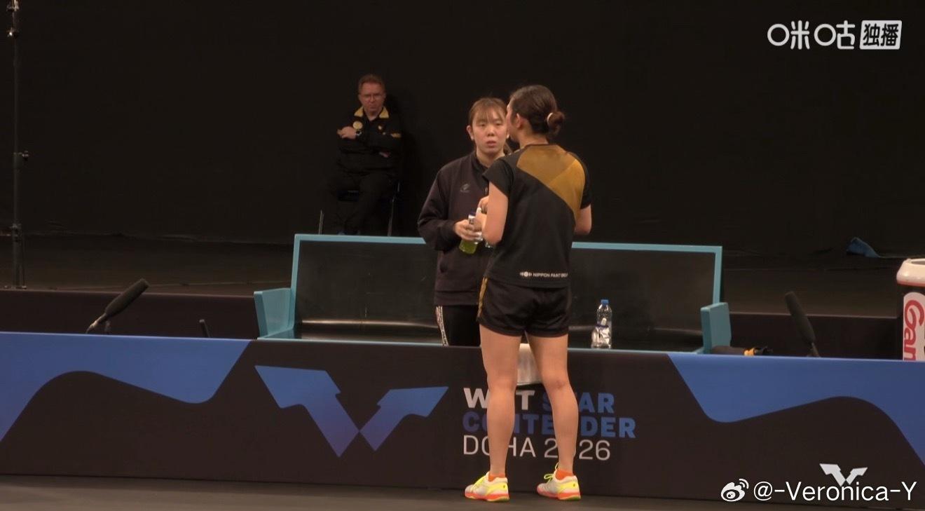 朱雨玲2-2佐藤瞳这是准备7局大战了（日女驼背都好严重） 