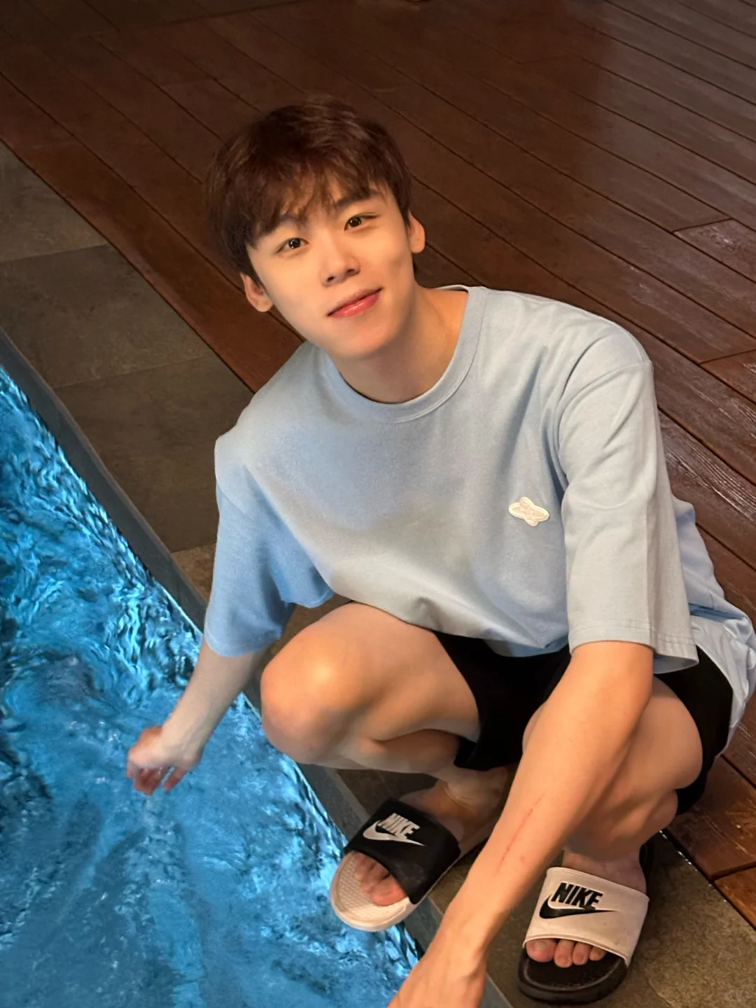 理工男大在线玩水