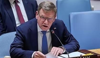 【不自量力】
德国外交部长瓦德富尔在接受彭博社采访时表示，德国总理默茨已经准备好