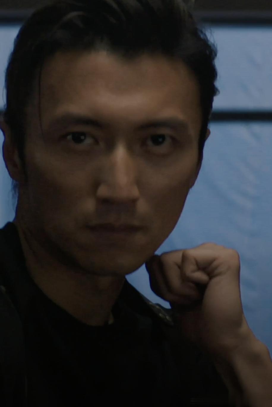 可能只有看完了谢霆锋的新片之后才能理解#谢霆锋为何这么拼##谢霆锋的回旋踢也太帅