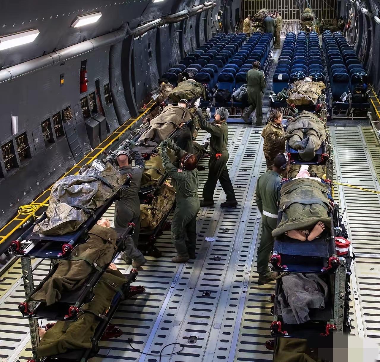 路透社援引美国国防部消息：伊朗袭击中东地区美军基地后，约150名美军士兵受伤，其