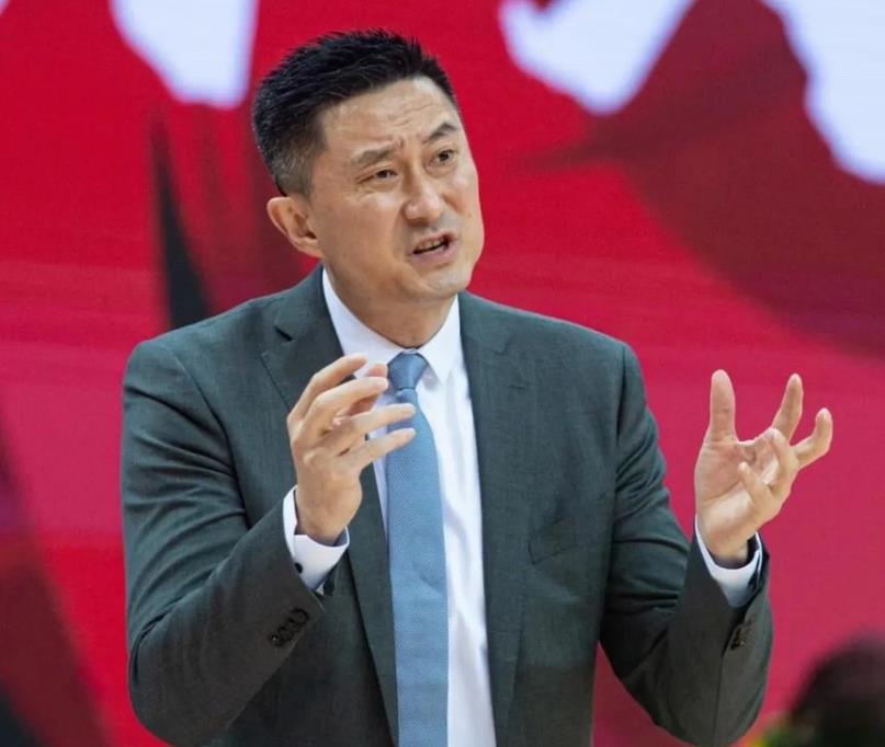 客场2分惜败新疆队，对于比赛输掉的原因，广东队主教练杜锋在赛后新闻发布会上强调，