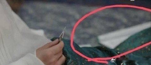 梅开二度，成毅赴山海再次出现剧本穿帮[哆啦A梦吃惊]赴山海品牌方发声 ​​​