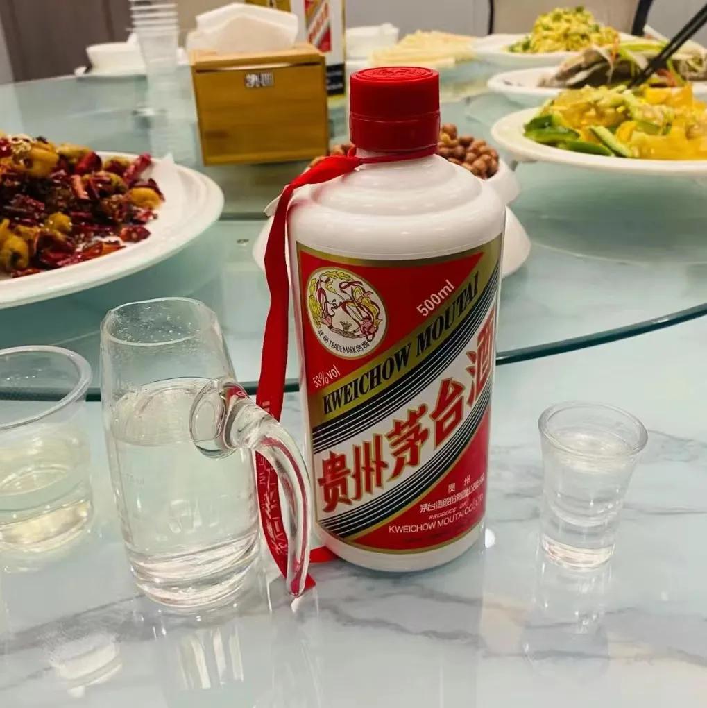 就是今天，酒圈发生大“变革”，排名重新“洗牌”飞天茅台地位稳固，五粮液依旧保持第