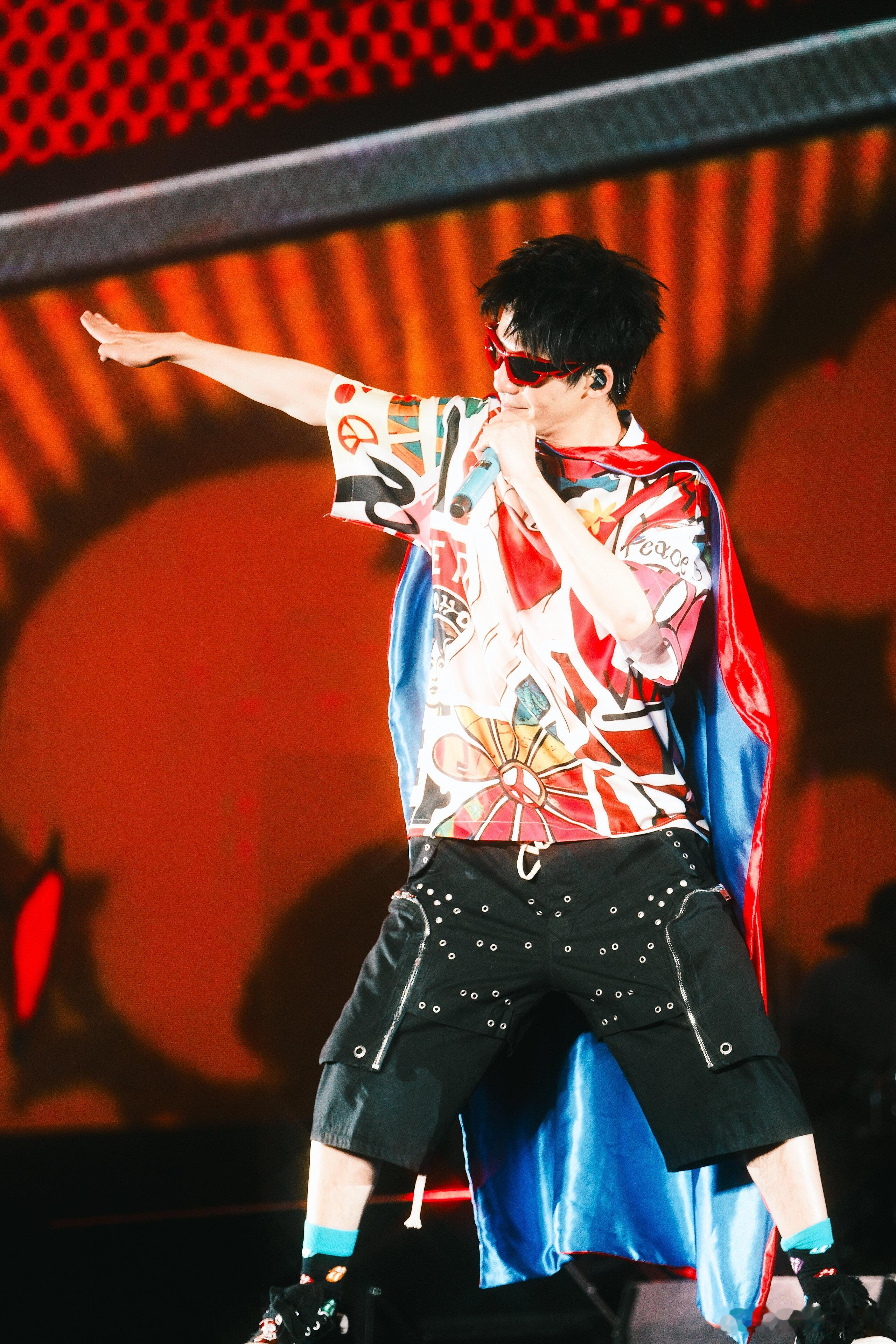 付航说大张伟是上个世纪出道的今夜喜友秀 谁还没被付航这句“上个世纪出道”笑到？《