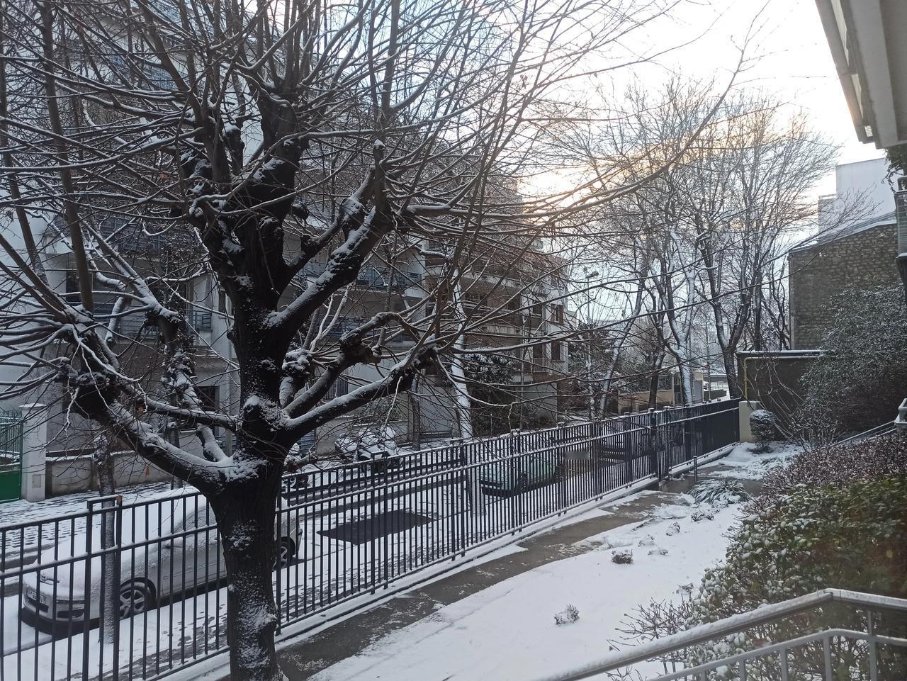 巴黎的雪，巴黎的美 #巴黎#